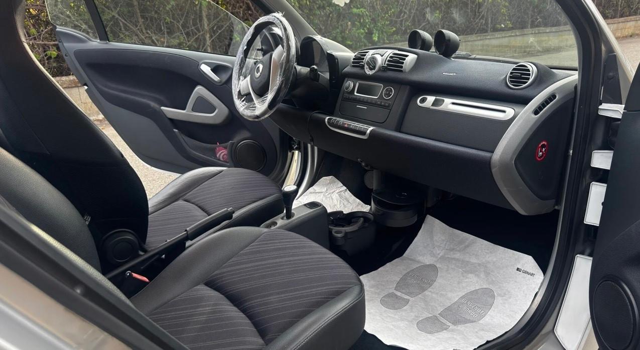 Smart ForTwo 800 40 kW passion cdi 2012
