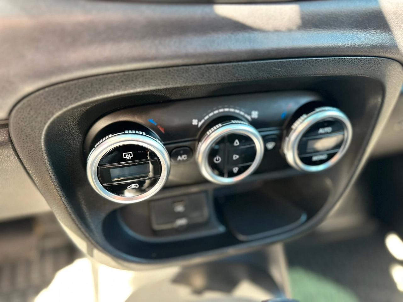 Fiat 500L 1.3 Multijet 85 CV automatica neopatentati