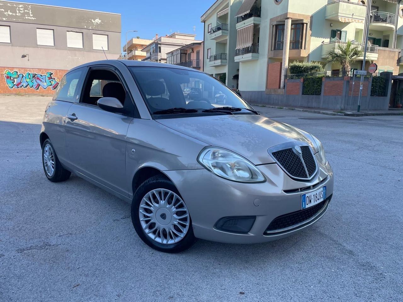Lancia Ypsilon 1.4 Platino Ecochic GPL CON 150MILA KM