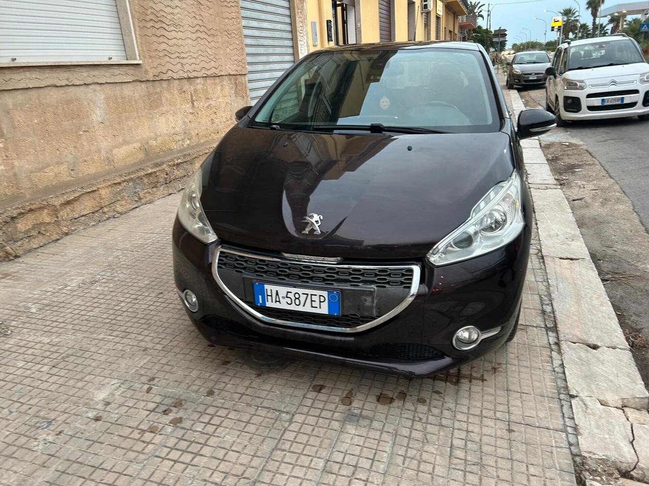 Peugeot 208 1.6 VTi 120 CV 5 porte Allure