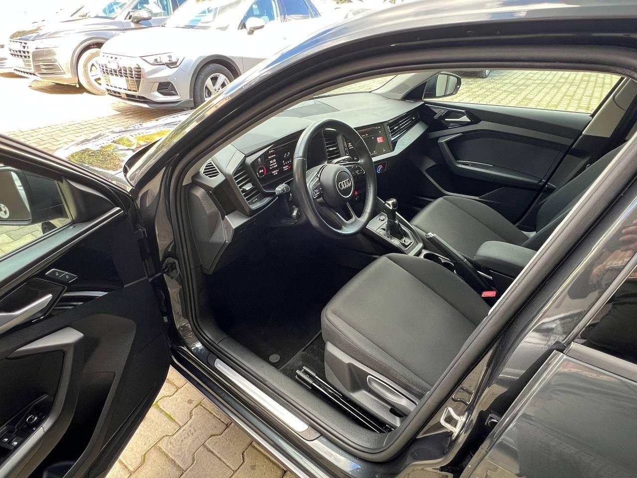 A1 Sportback Sportback 30 1.0 tfsi 116cv s-tronic