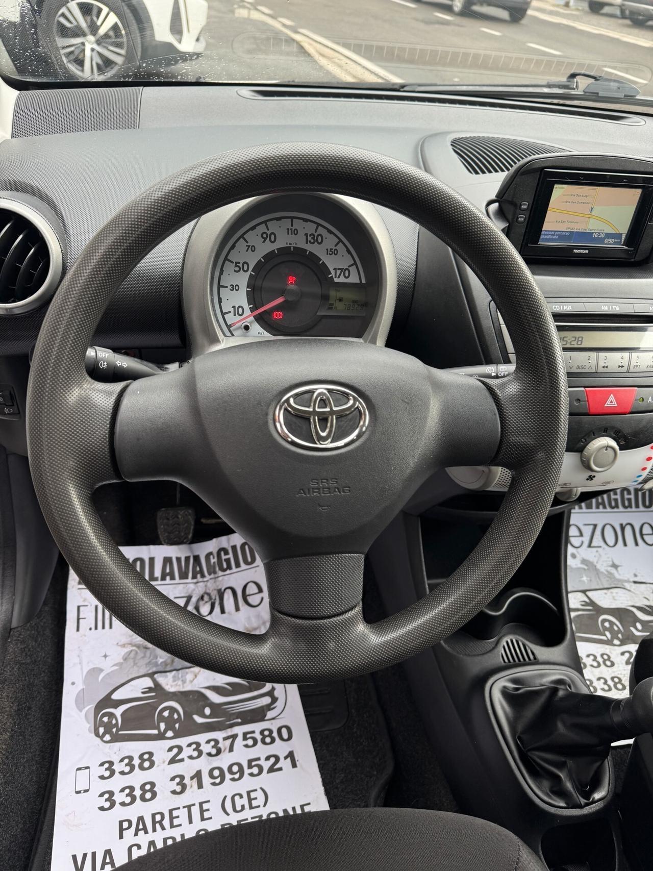 Toyota Aygo 1.0 12V VVT-i 5 porte Lounge Connect