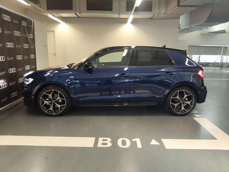 Audi A1 A1 Sportback 30 1.0 tfsi Identity Black 116cv s-tronic