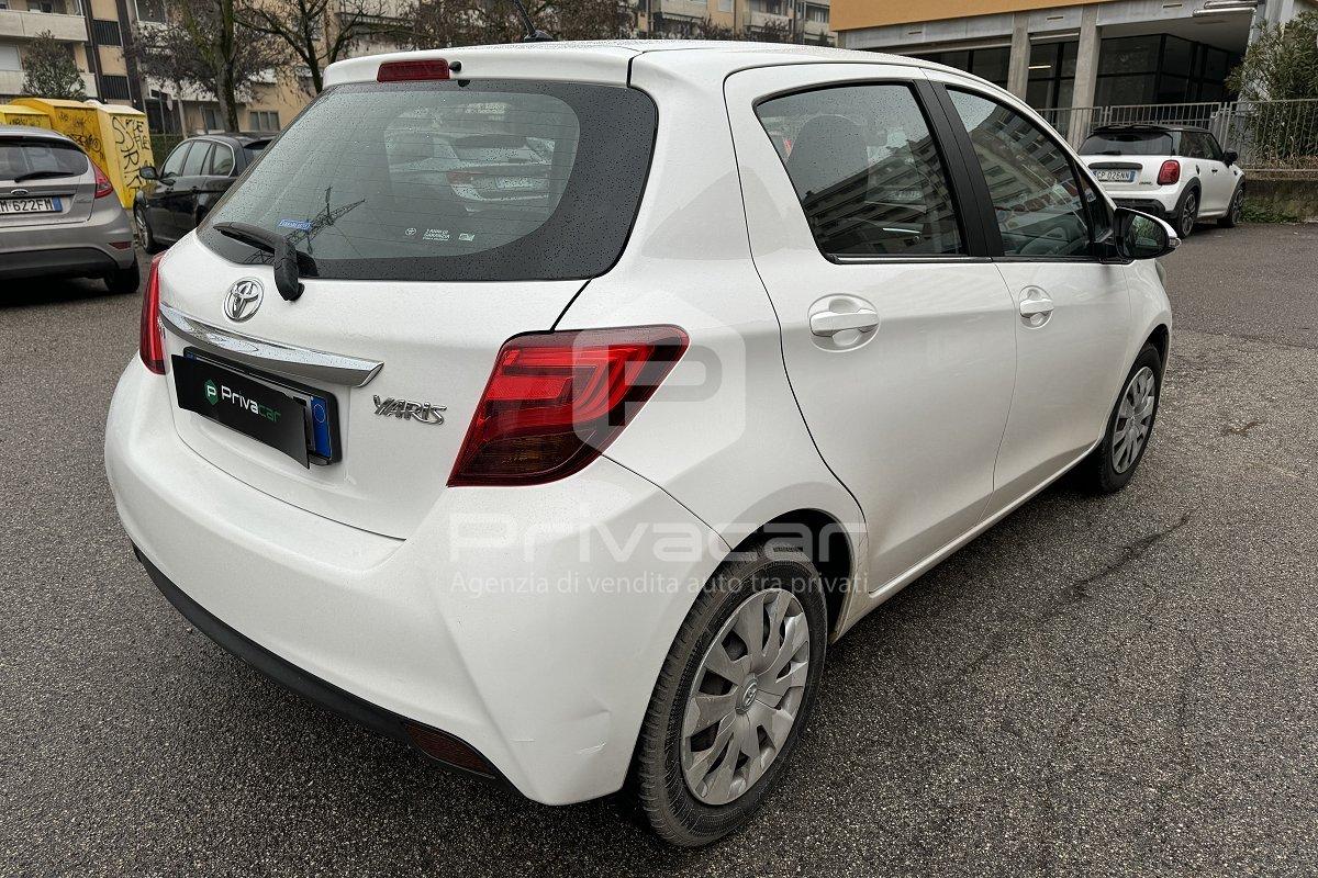 TOYOTA Yaris 1.3 5 porte Lounge