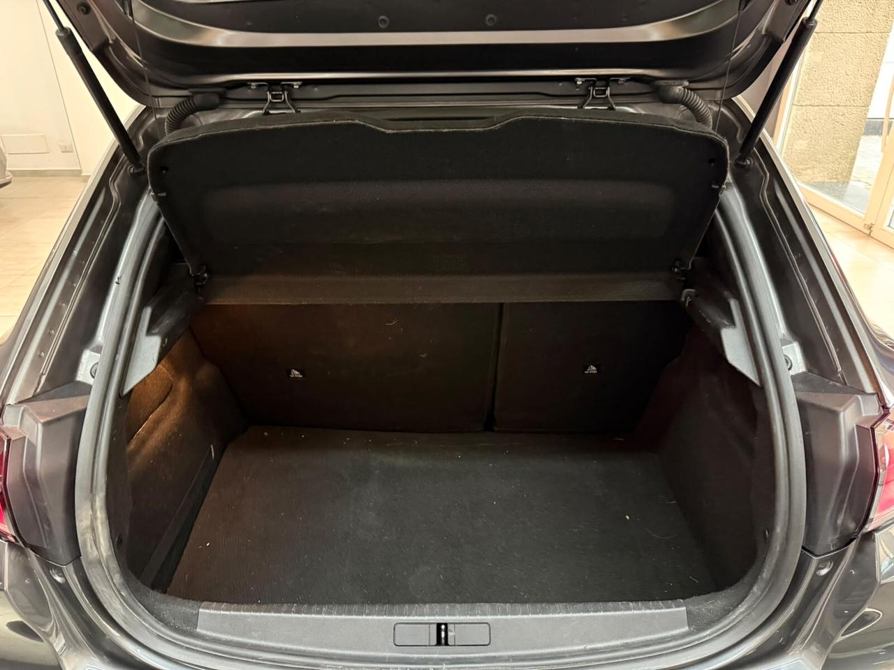 Peugeot 208 PureTech 100 Stop&Start 5 porte Allure