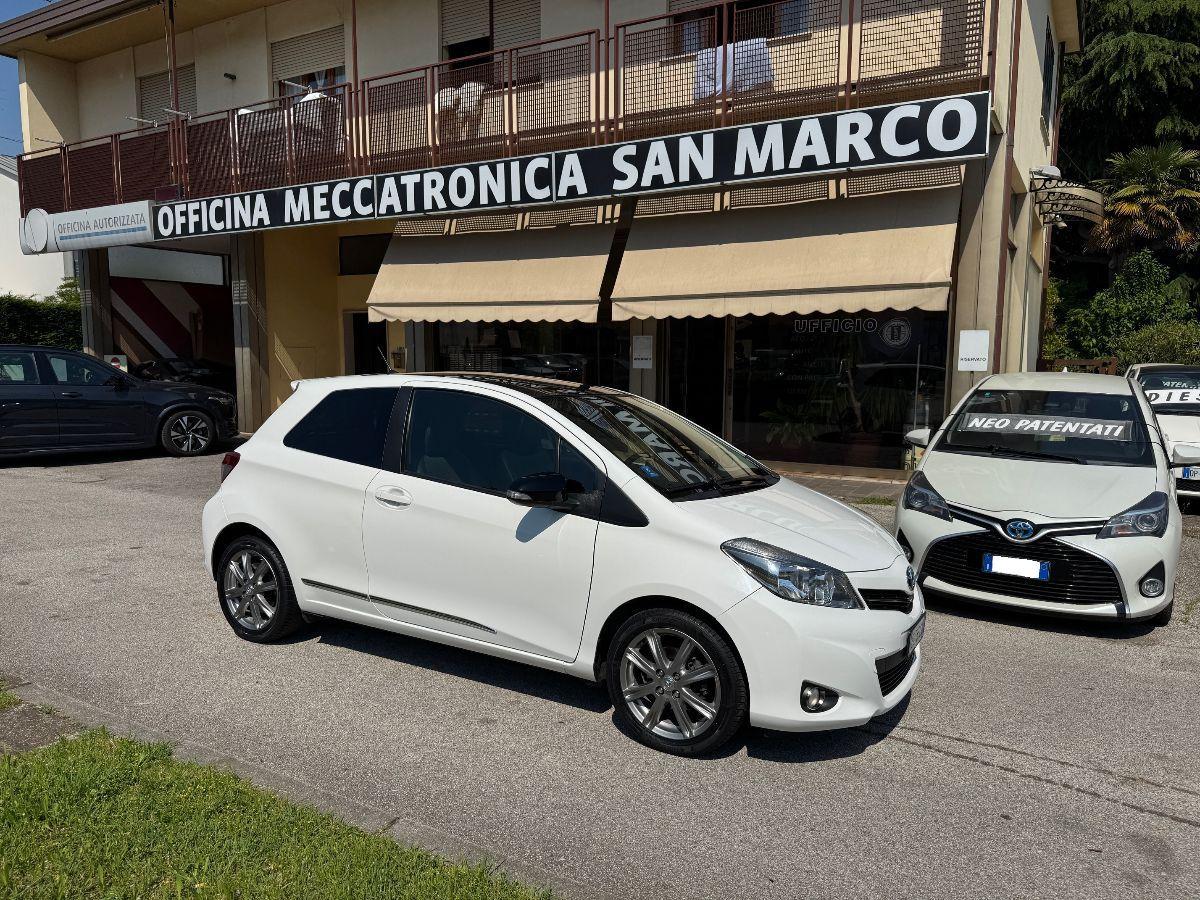 TOYOTA - Yaris - 1.3 3 porte Lounge TAGLIANDI CERTIFICATI