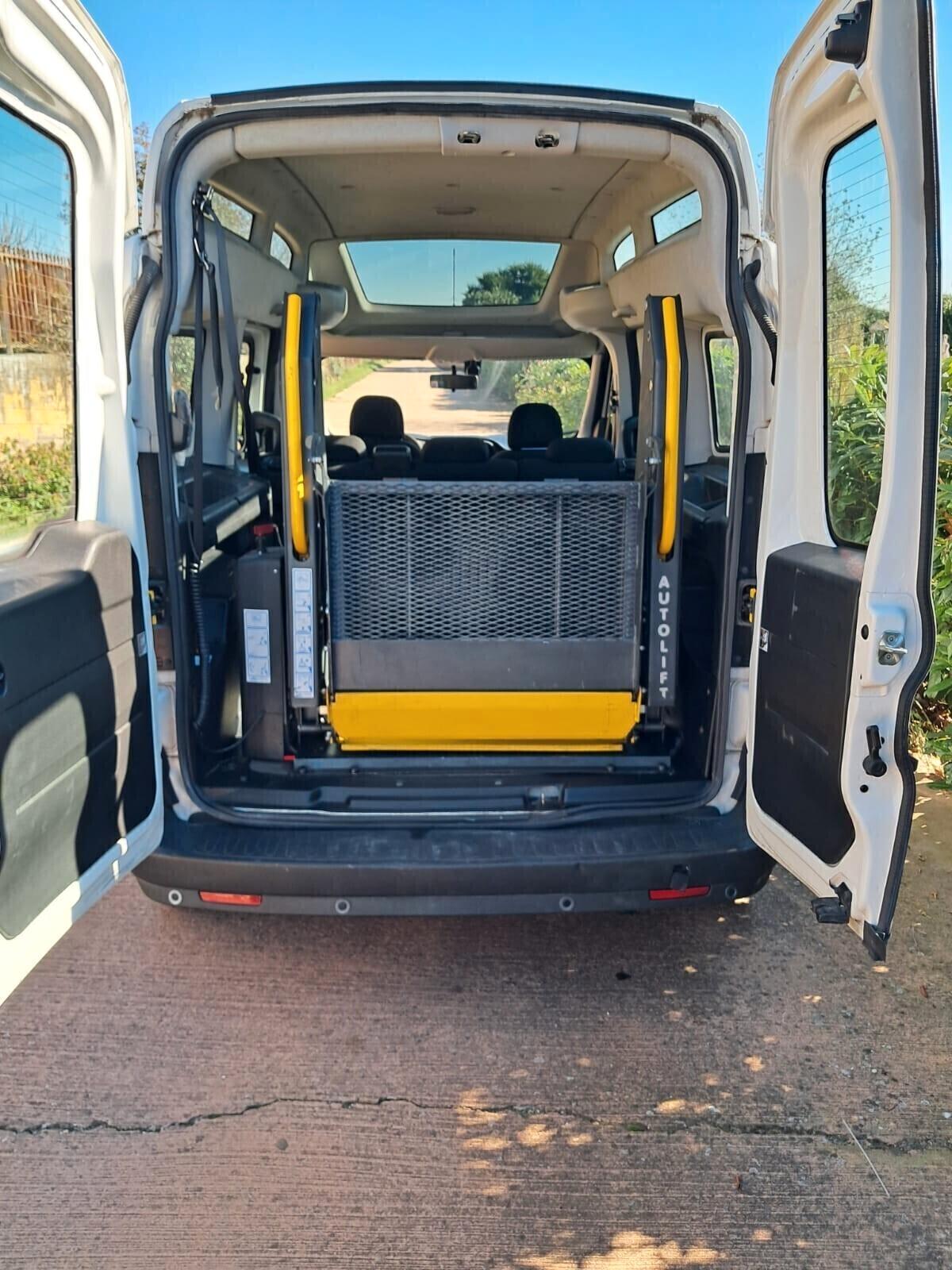 Fiat Doblo MAXI EURO6 TRASPORTO DISABILI TETTO ALTO