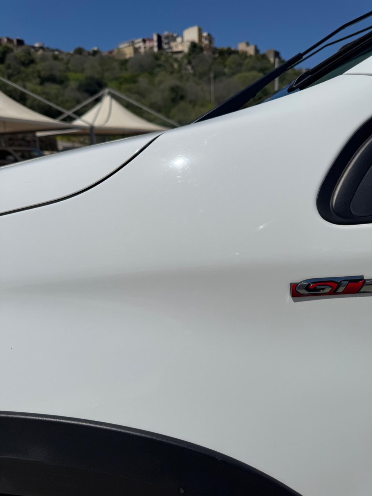 Peugeot 2008 BlueHDi 100 S&S GT Line