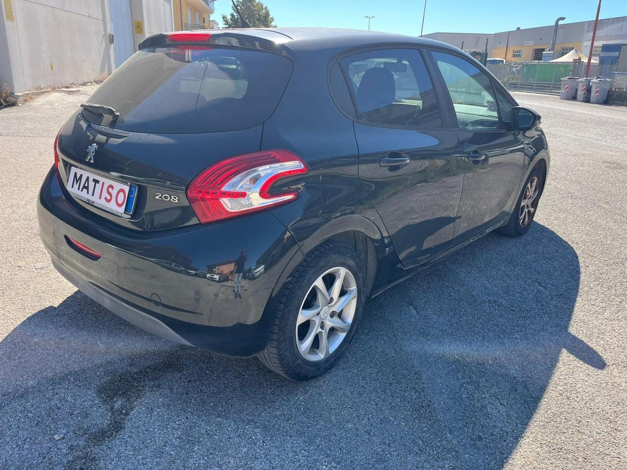 Peugeot 208 1.2 VTi 5p allure ( LEGGERE )