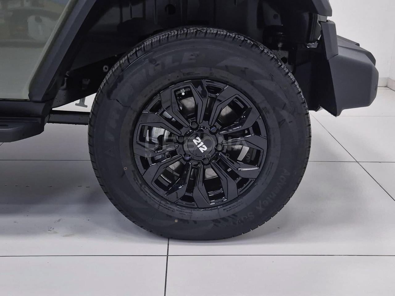 EMC 212 2.0 tgdi adventurer 4wd 8at