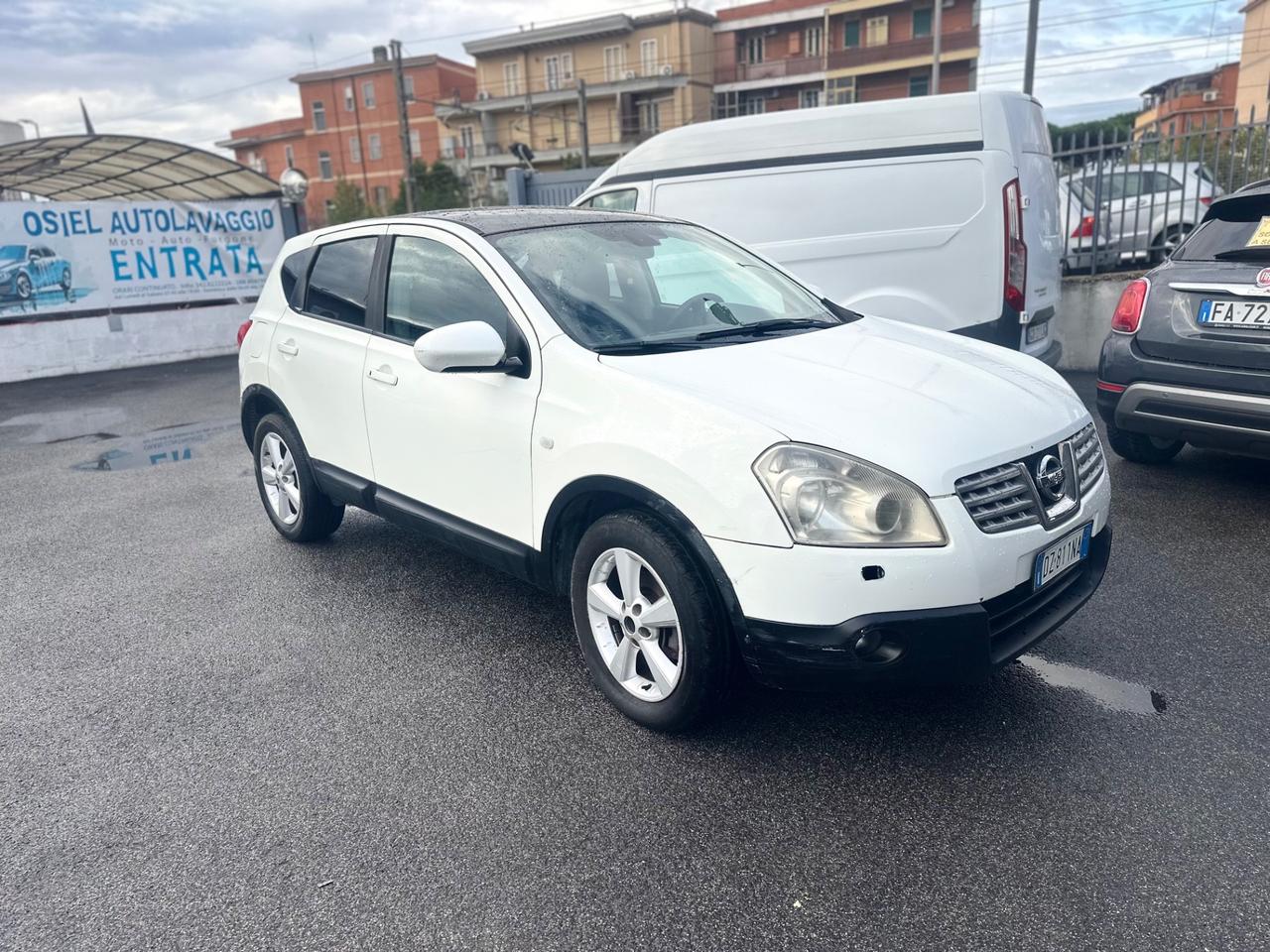 Nissan Qashqai 2.0 dCi DPF Tekna