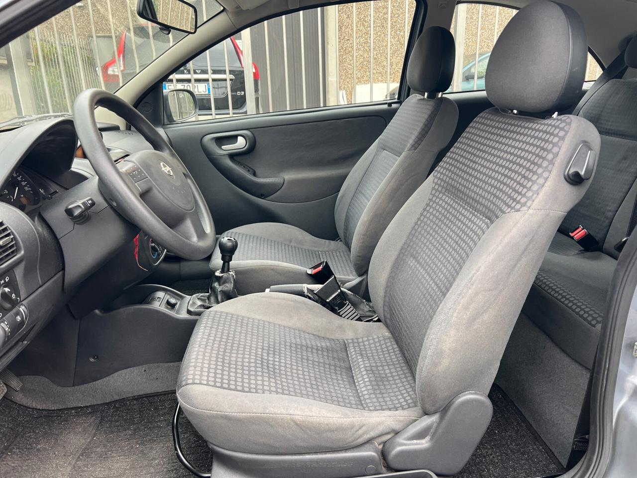 Opel Corsa 1.2i 16V cat 3 porte Comfort Euro 4 adatta a neopatentati