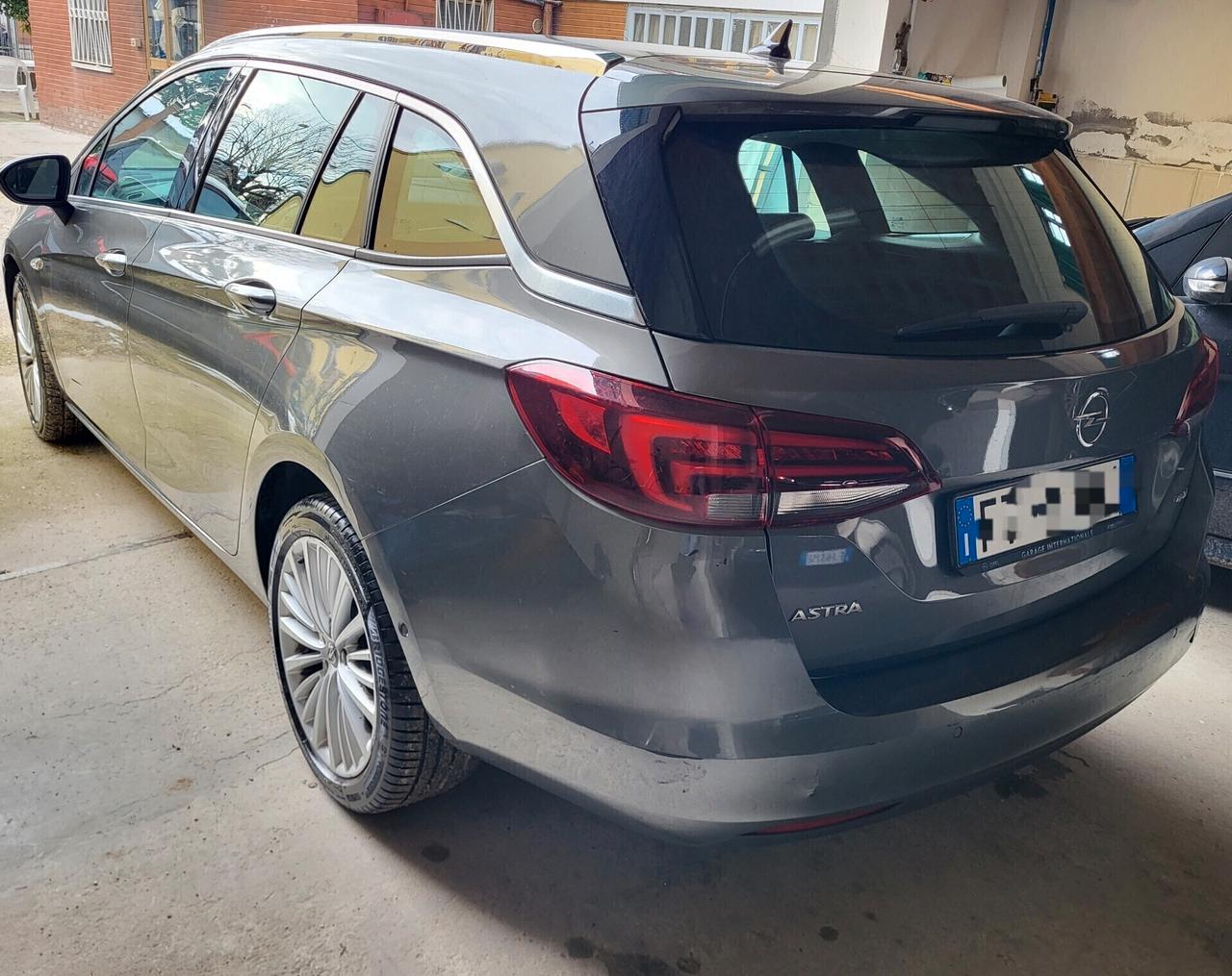 Opel Astra 1.6 CDTi 136CV aut. Sports Tourer Dynamic