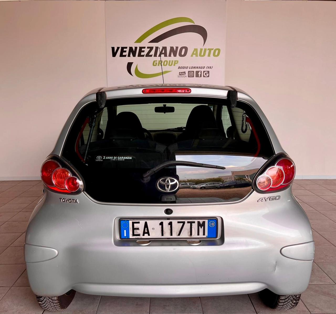 Toyota Aygo 1.0 12V VVT-i 3 porte Now Red Edition