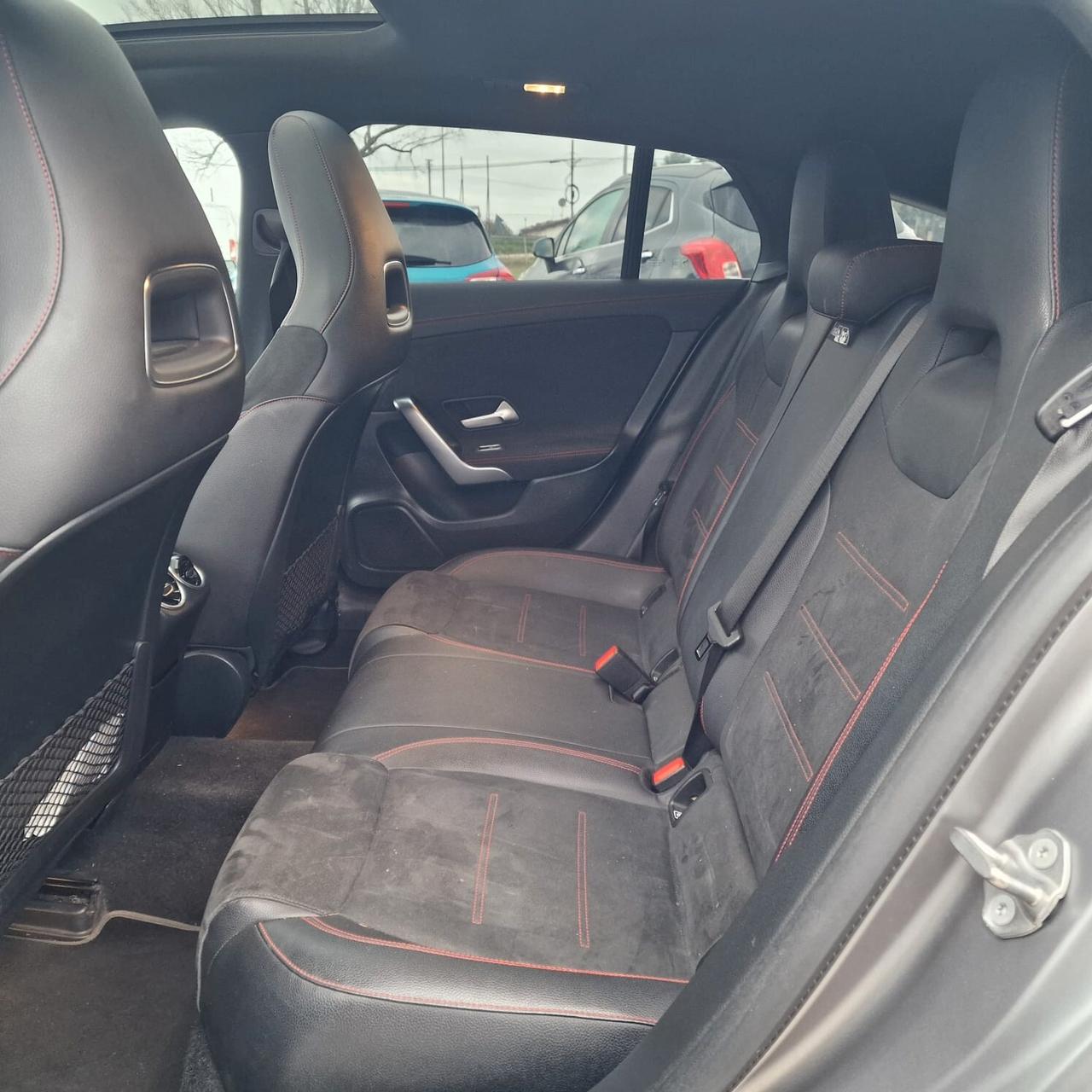 Mercedes-benz CLA 200 d Automatic Shooting Brake Premium FULL FULL OPTIONAL