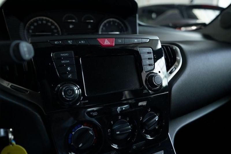 Lancia Ypsilon III 2015 1.2 Gold 69cv my16