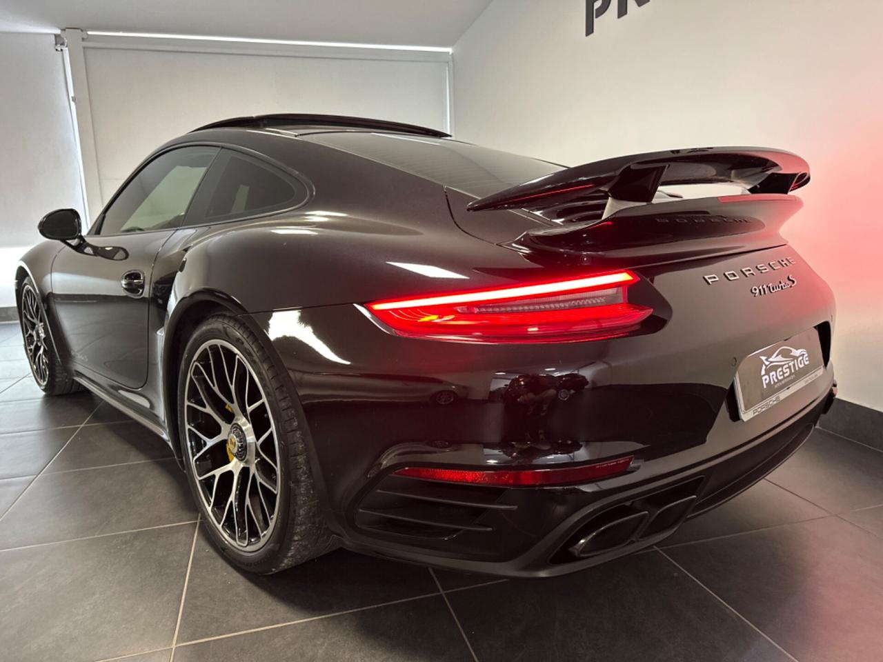 PORSCHE 911 3.8 TURBO S 560CV COUPE'