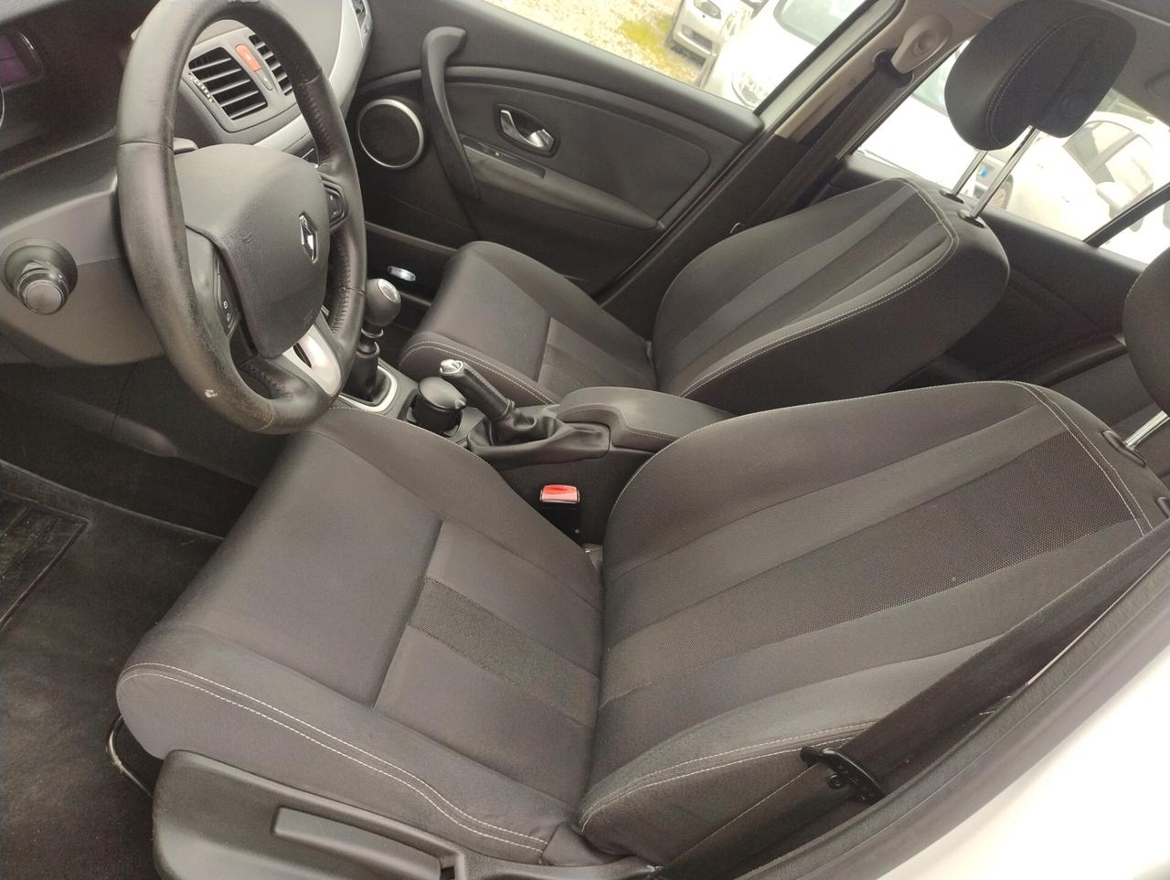 Renault Megane Mégane 1.5 dCi 110CV Luxe