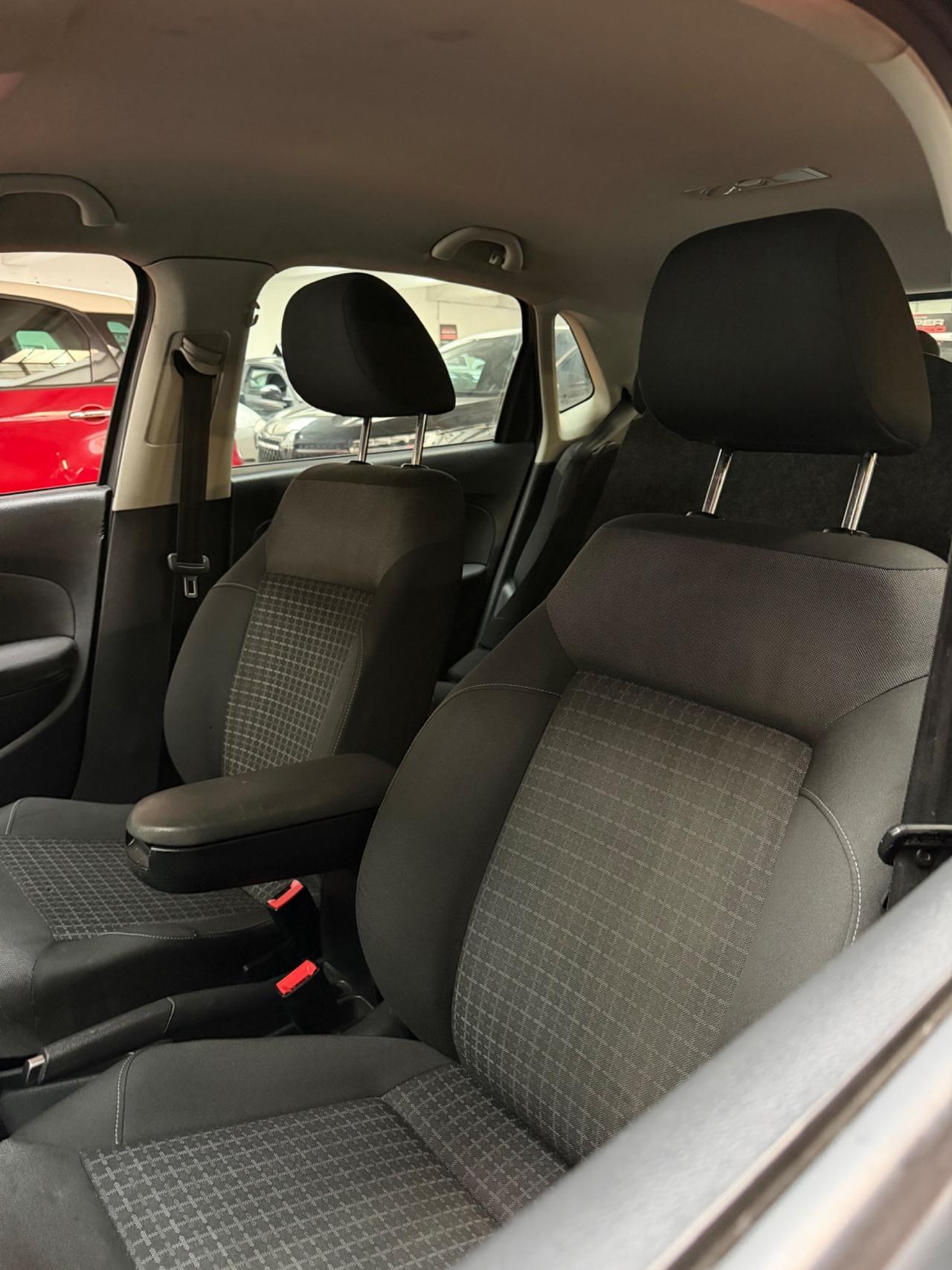 Volkswagen Polo 1.0 Neopatentati Euro 6