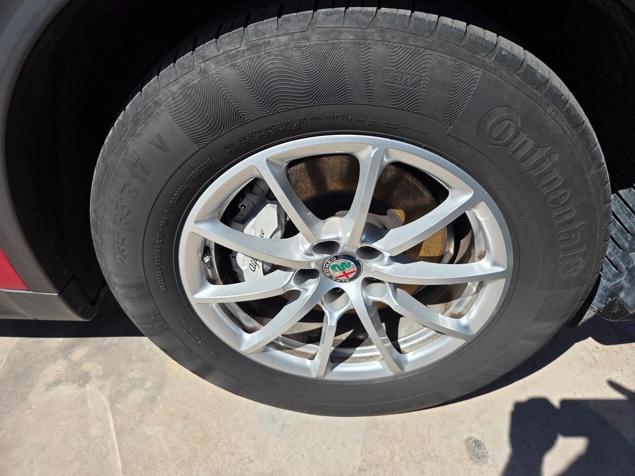 Alfa Romeo Stelvio 2.2 Turbodiesel 160 CV AT8 RWD Business