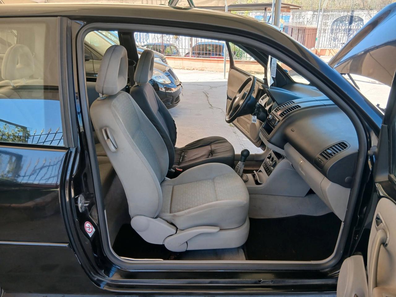 VOLKSWAGEN Lupo 1.4 tdi idroguida, clima 05