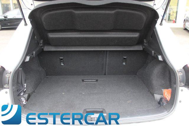 NISSAN Qashqai 1.2 DIG-T aut N-Connecta