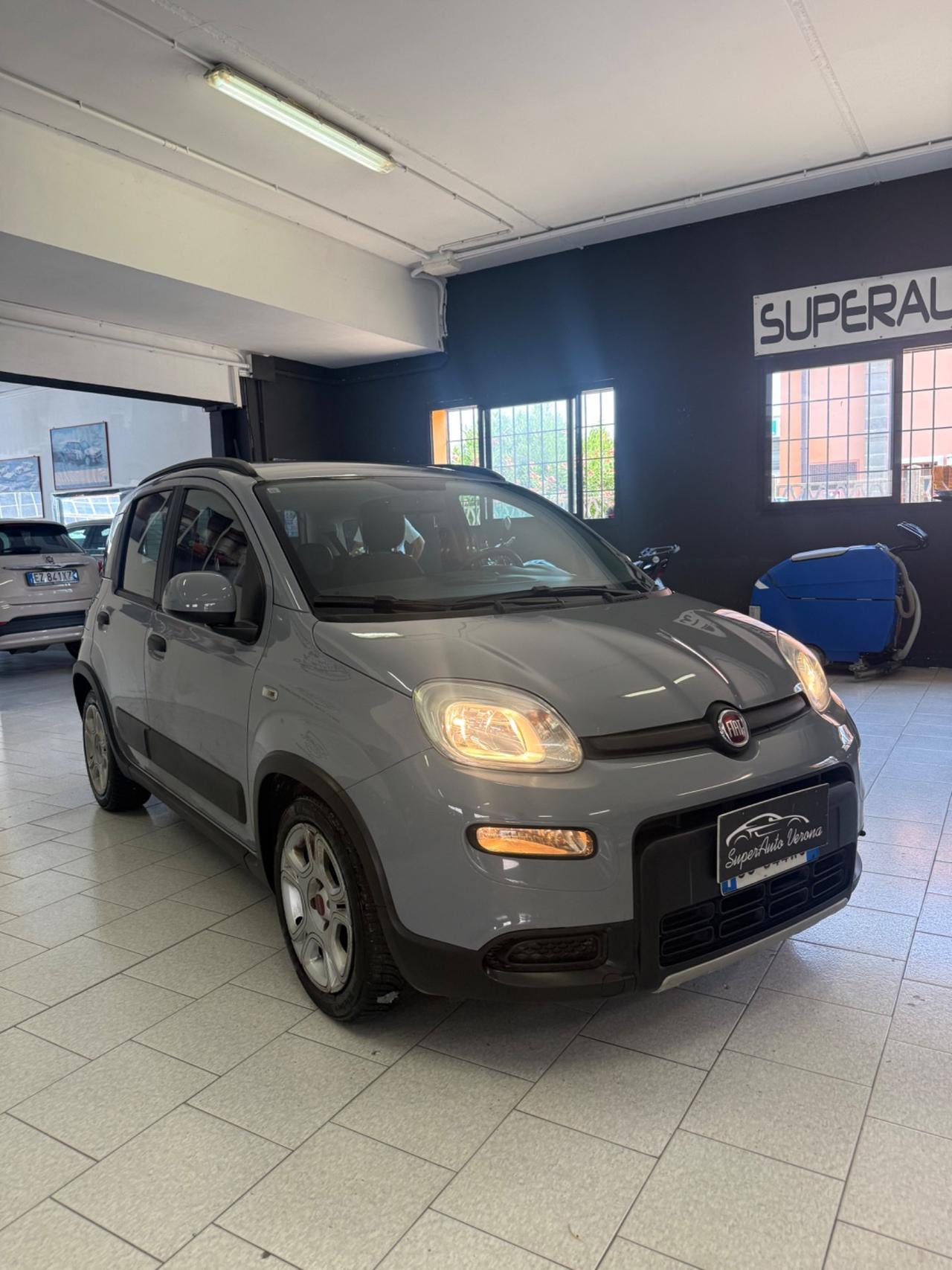 Fiat Panda 1.0 FireFly S&S Hybrid Red