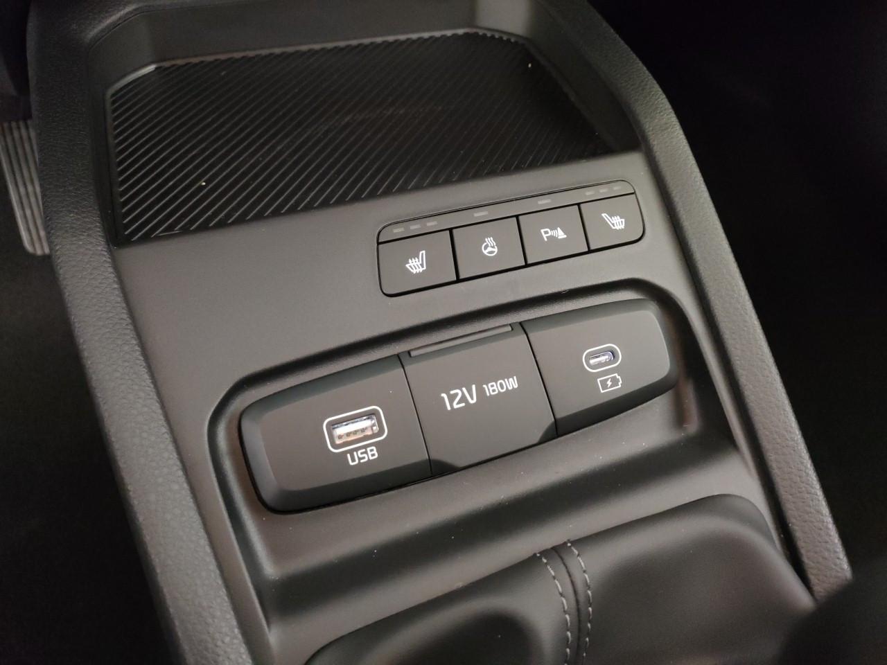 KIA Stonic 1.0 t-gdi Urban