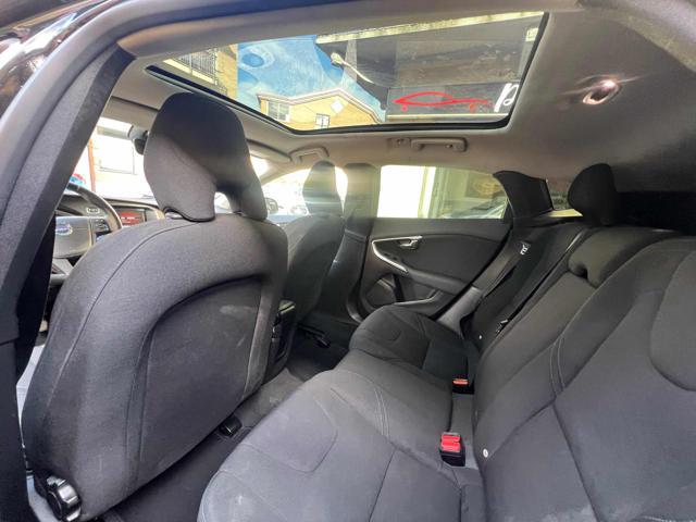 VOLVO V40 D2 Inscription