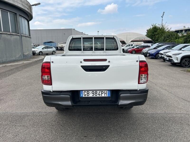 Toyota Hilux 2.4 D-4D 4WD 4 porte Double Cab Comfort