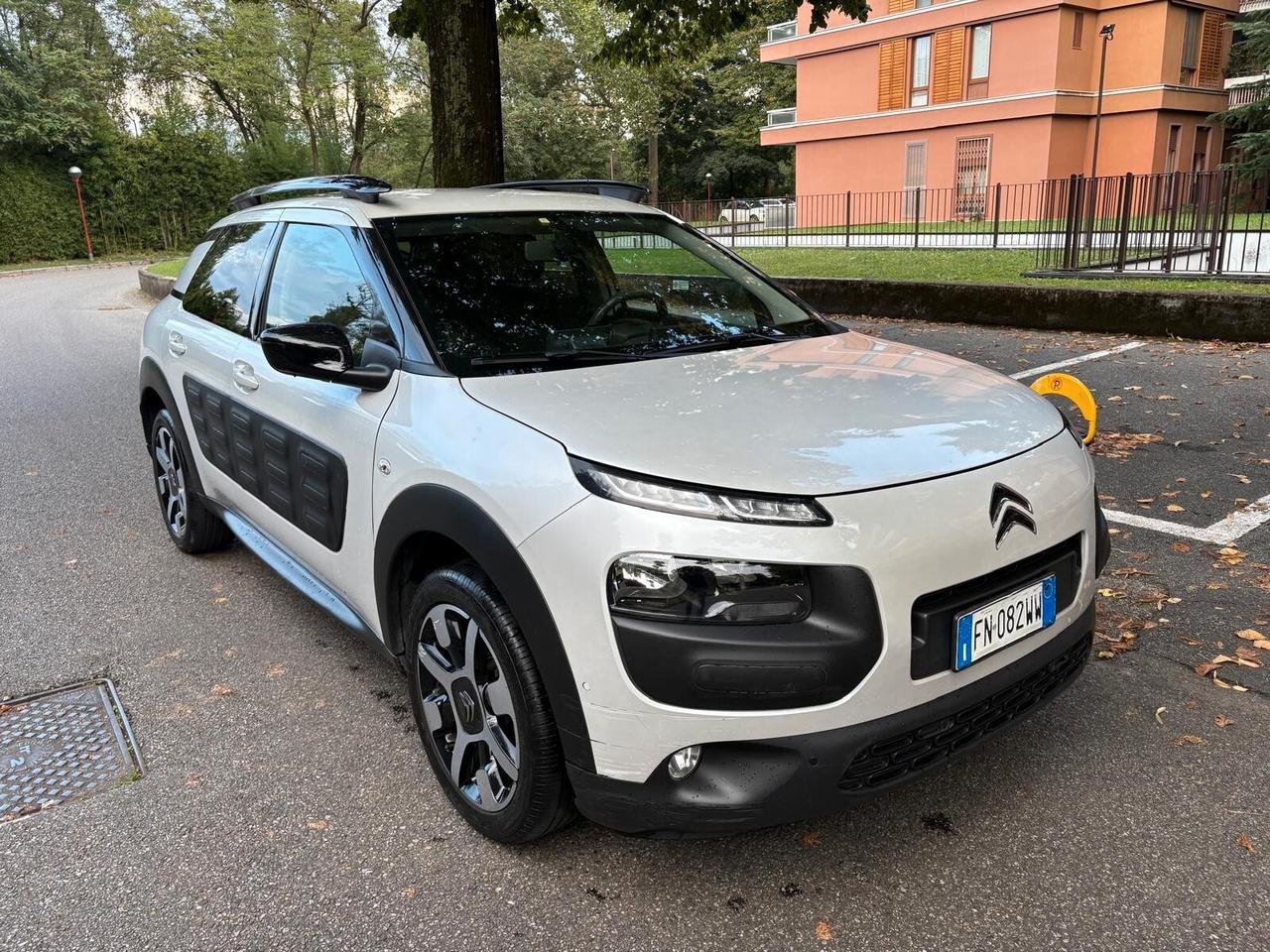 Citroen C4 Cactus PureTech 82 Shine