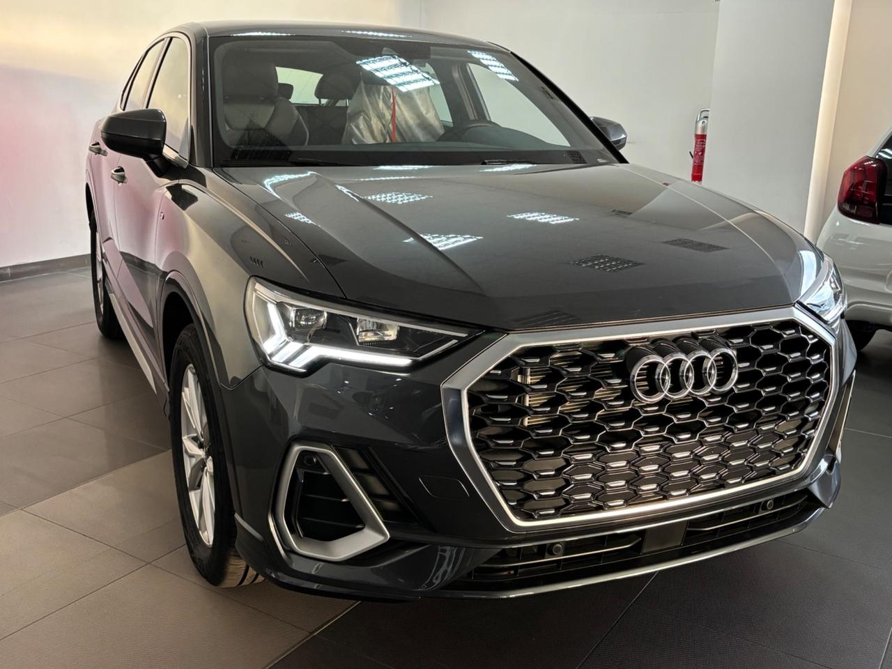 Audi Q3 SPB 35 TDI S tronic S line edition