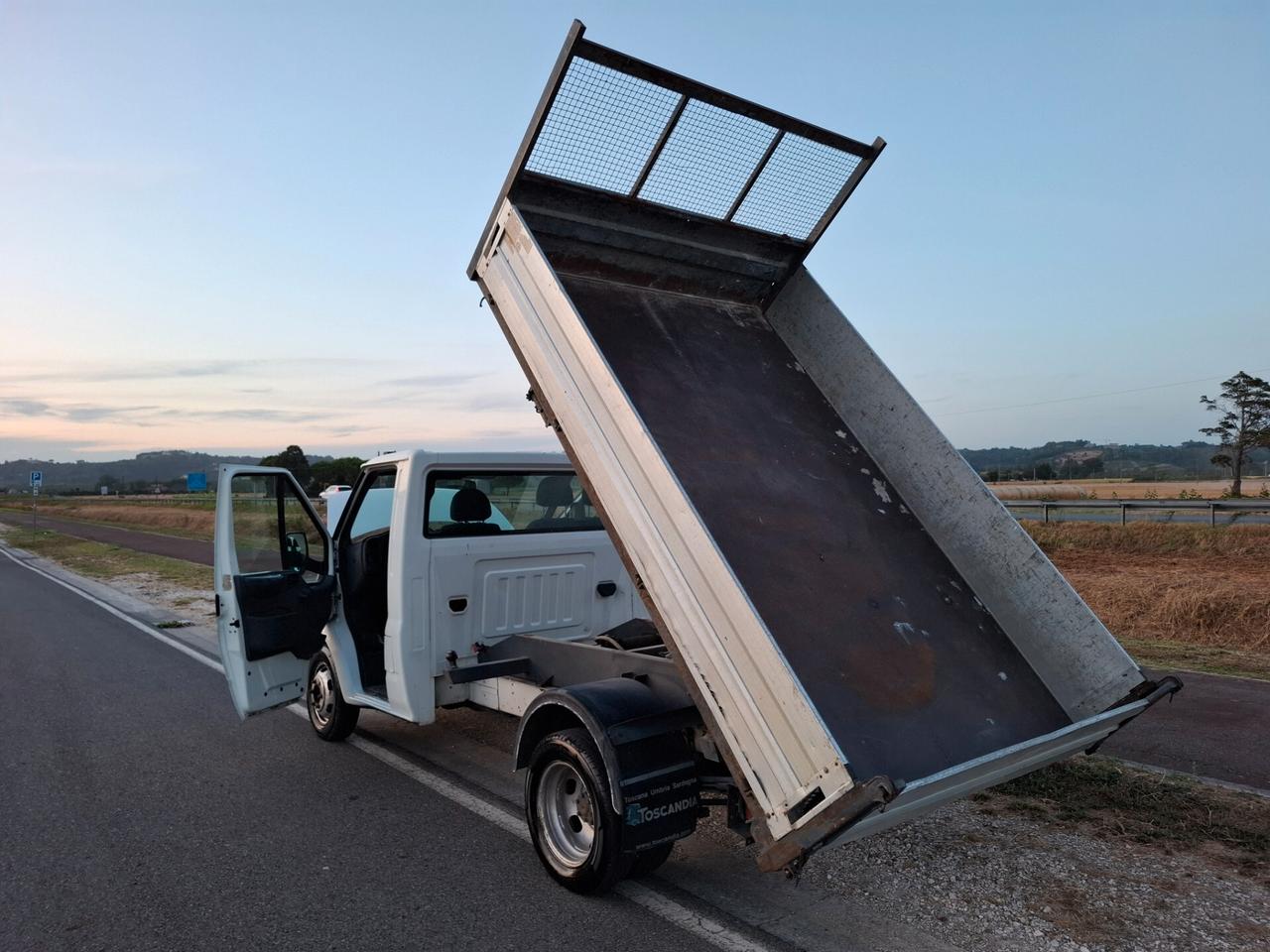 Ford Transit 90t350 ribaltabile trilaterale