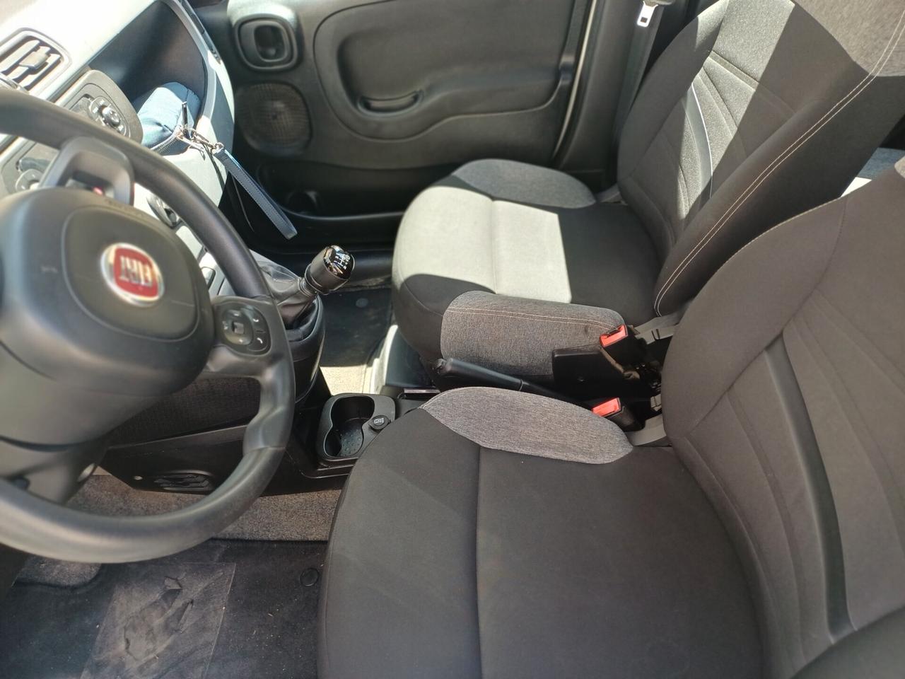 Fiat Panda 4 posti n1