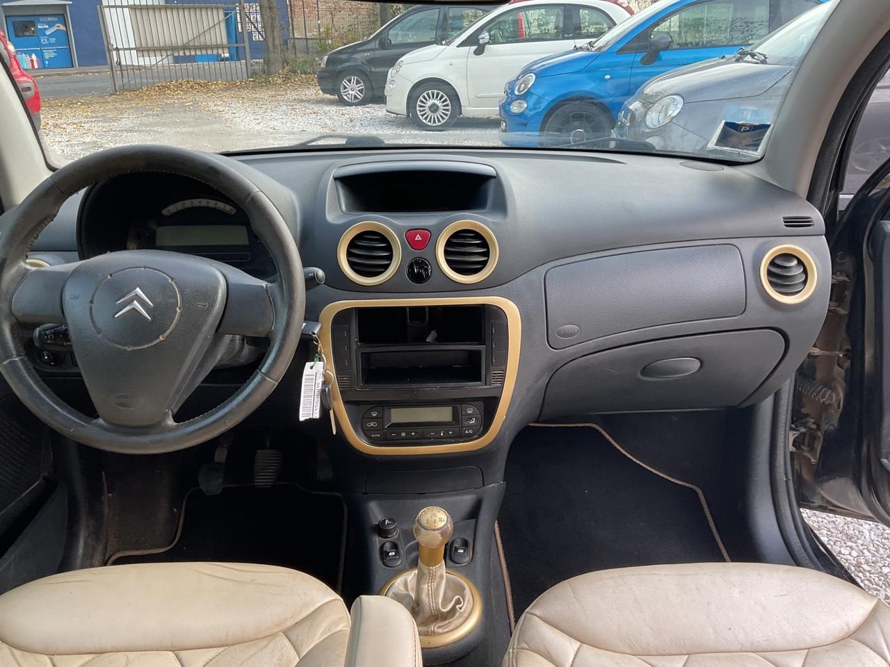 Citroen C3 1.1 airdream Gold by Pinko