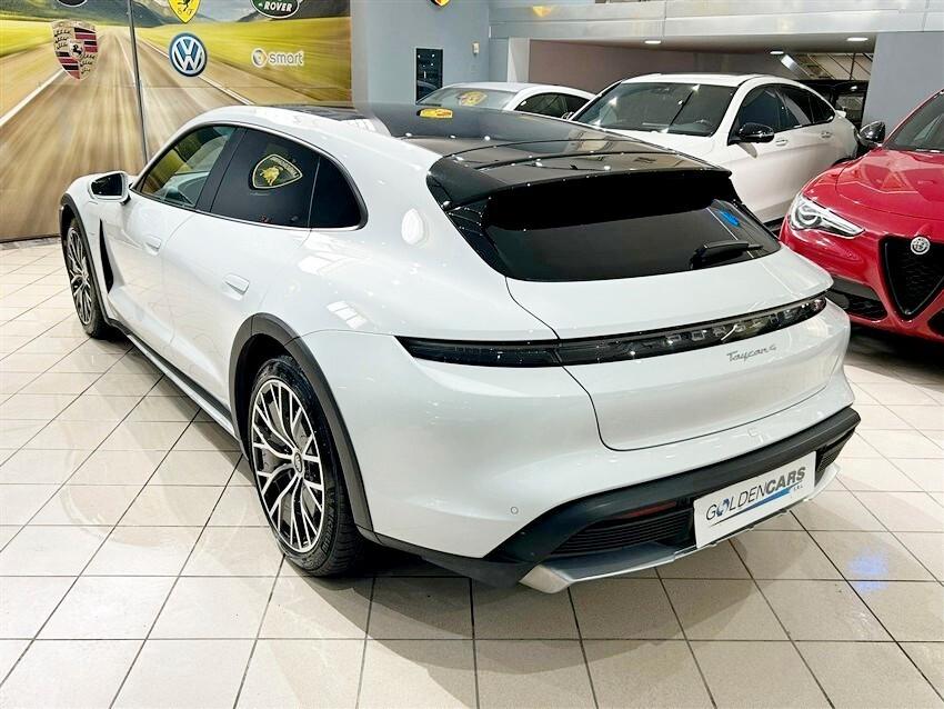 Porsche Taycan 4 Cross Turismo