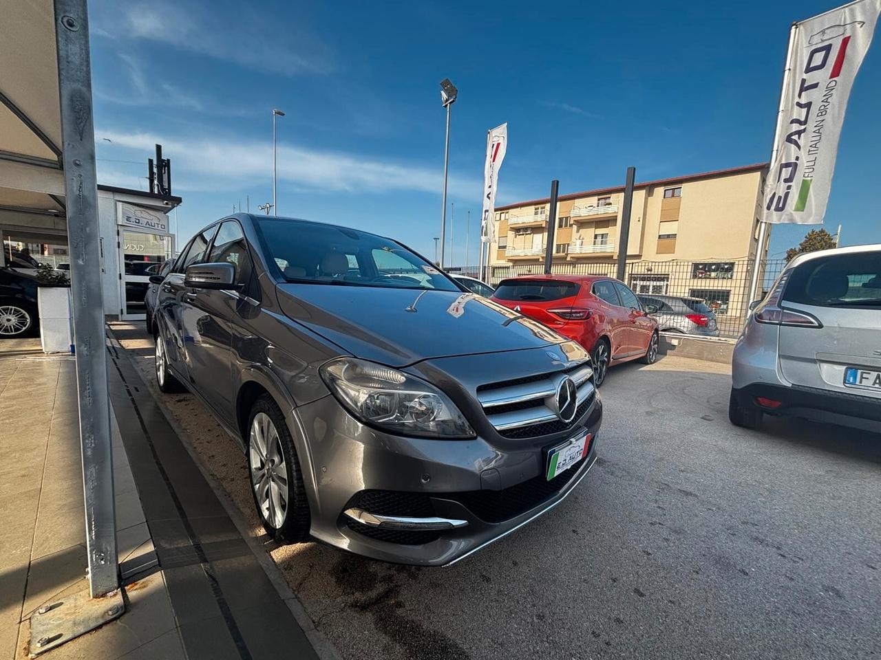 Mercedes-benz B 200 NGD Sport