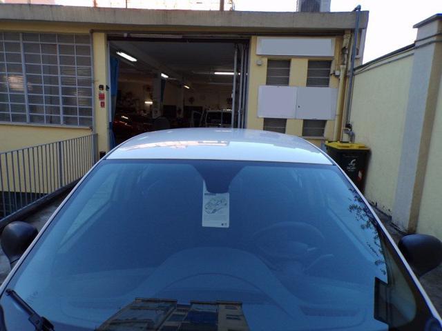 LANCIA Ypsilon 1.0 FireFly 5 porte S&S Hybrid Ecochic Silver