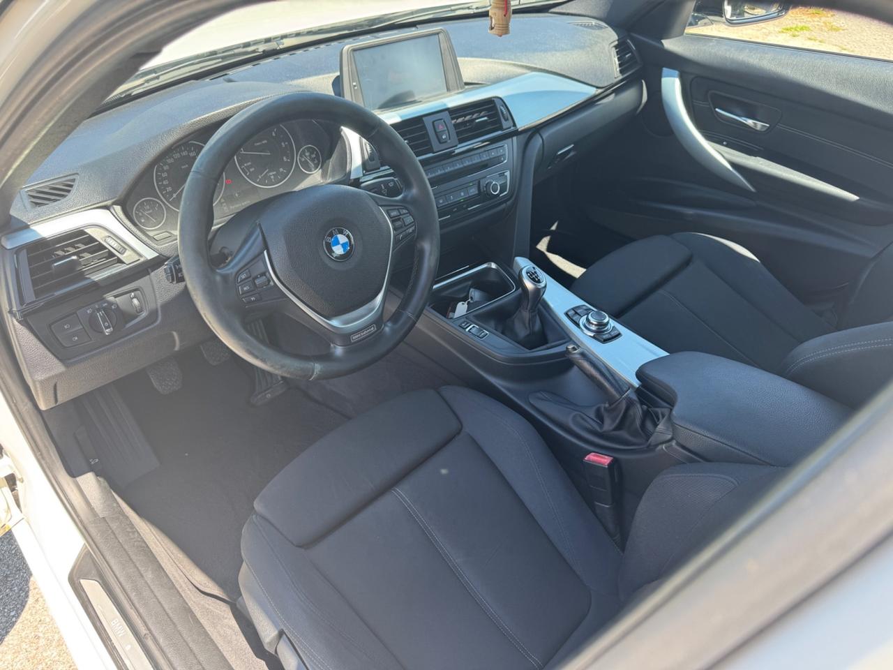 Bmw 318d Sport manuale ok neopatentati