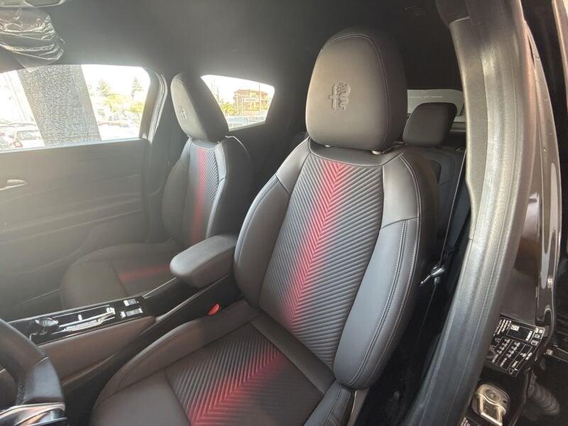 Alfa Romeo Junior 1.2 136 CV Hybrid eDCT6