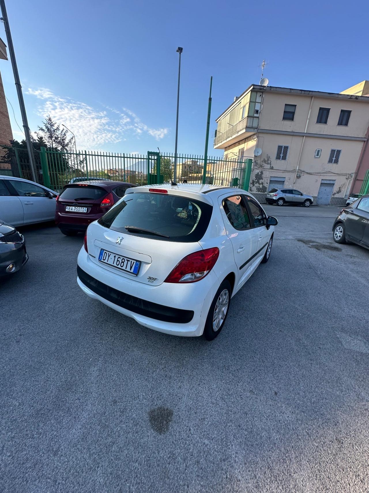 Peugeot 207 1.4 8V 75CV 5p. Energie Sport ECO GPL