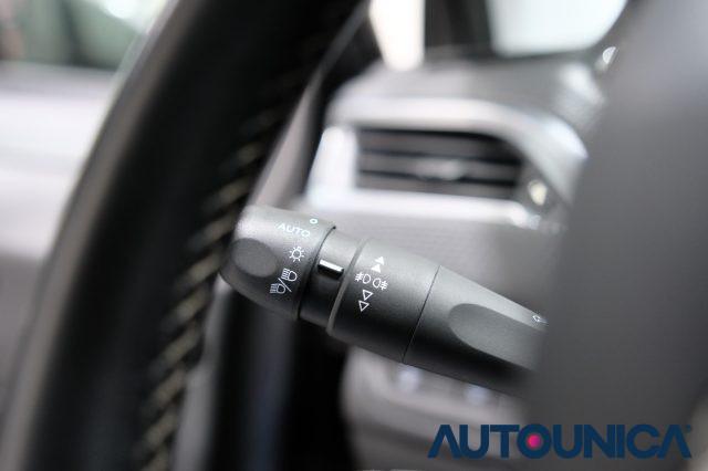 PEUGEOT 208 BENZINA PURETECH 82CV ALLURE STOP&START 5 PORTE