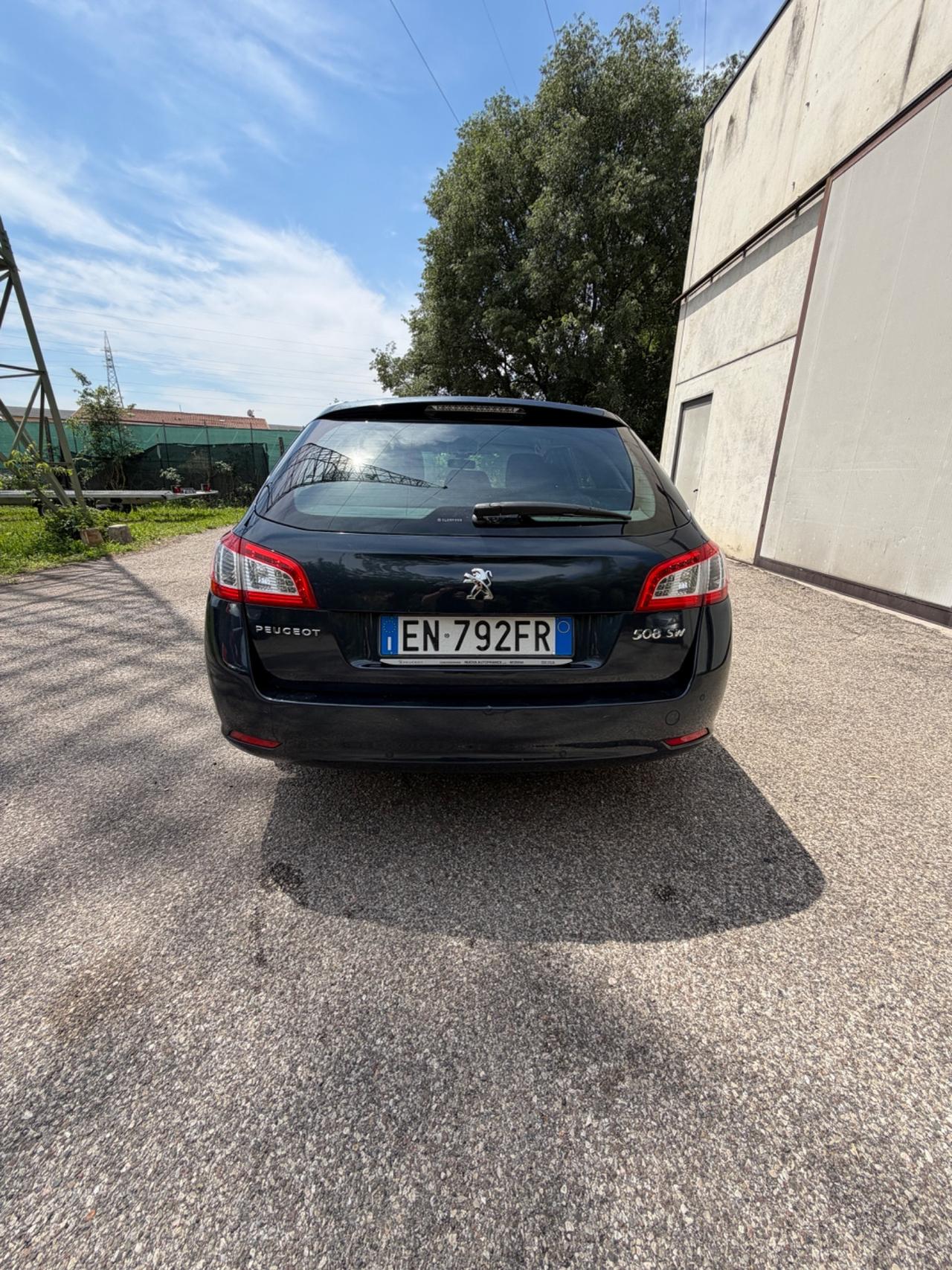 Peugeot 508 2.0 HDi 140CV SW Ciel Business