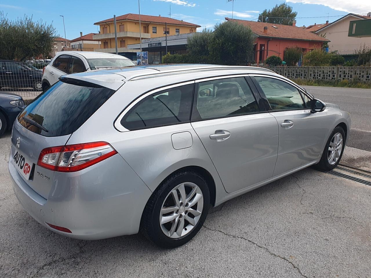 Peugeot 508 2.0 HDi 140CV SW tetto Neop 2014