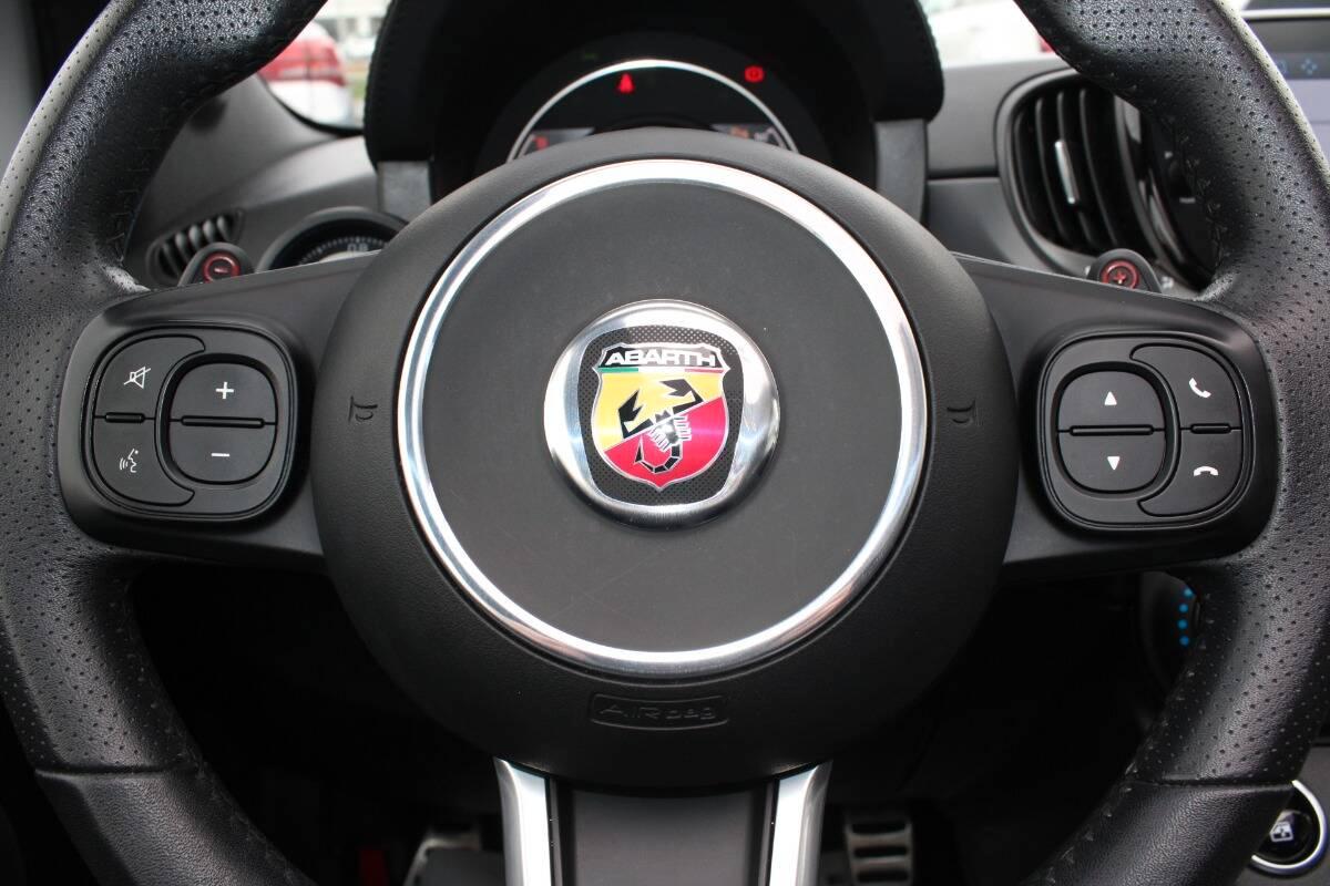 Abarth 595 F595C 1.4 t-jet Pista 165cv auto Con CARPLAY