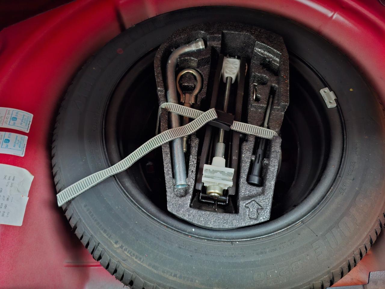 Volkswagen Polo 1.4 Comfortline *EURO 5A*