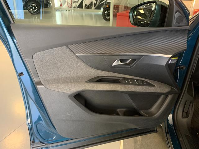 PEUGEOT 3008 BlueHDi 130 S&S Active Pack