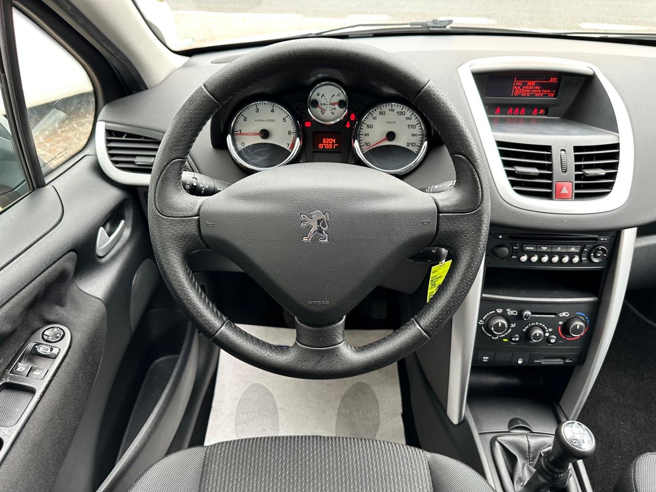 Peugeot 207 1.4Bz 95CV 5p Allure -Neopatentati