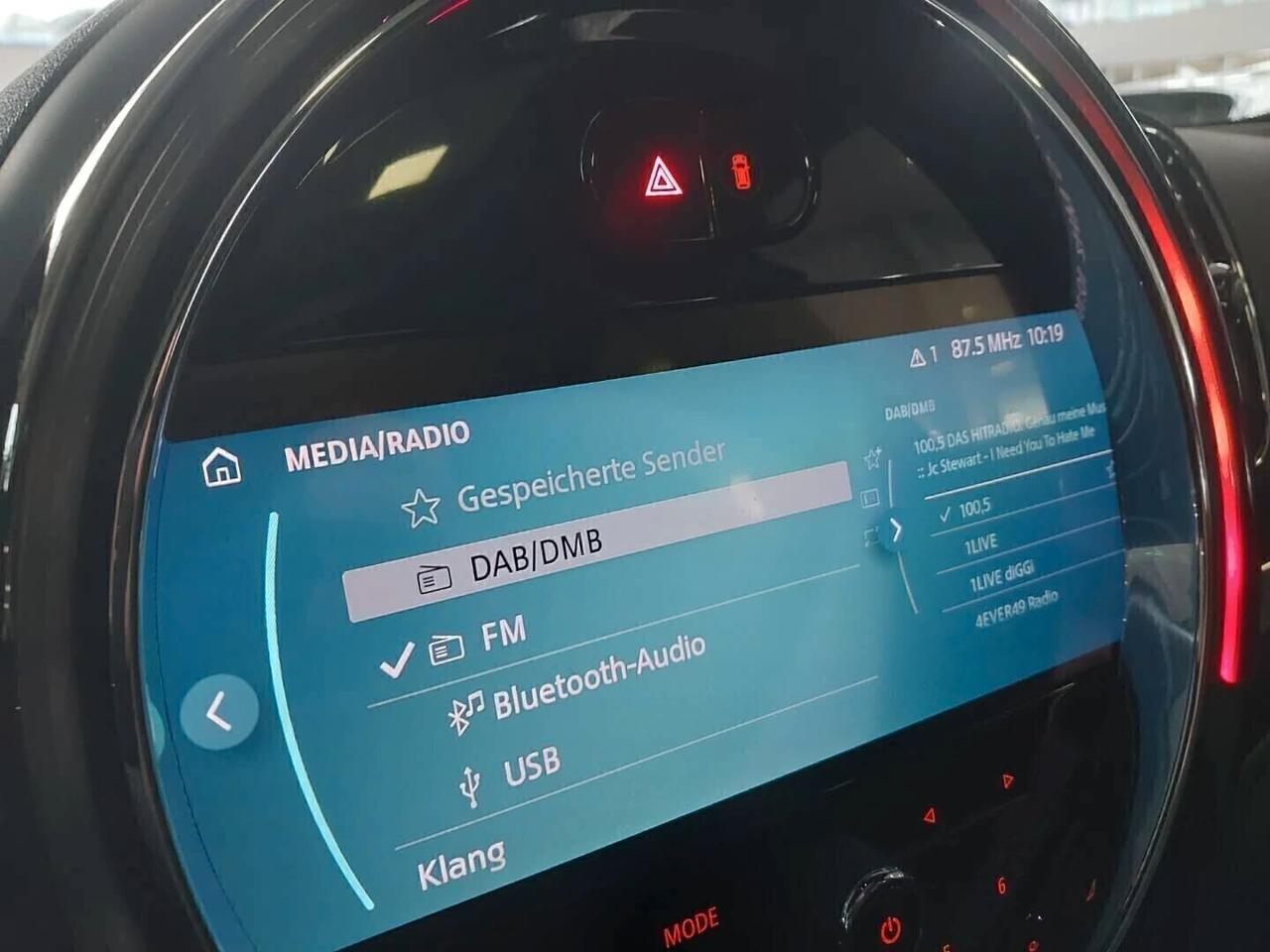 Mini Countryman COOPER D AUTOMATIC _ JOHN COOPER WORKS_PANORAMA_R18_BLACK PAKET