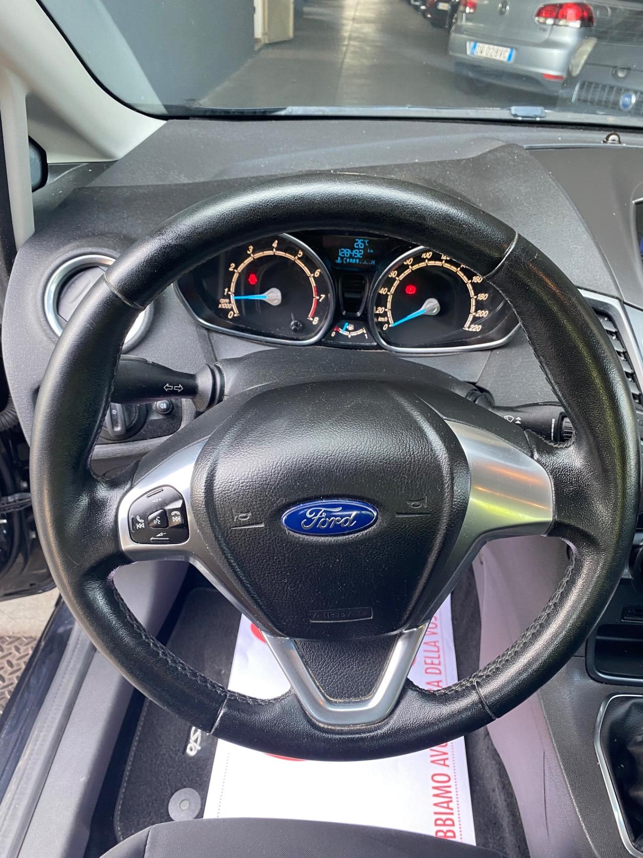 Ford Fiesta 1.4 5 porte Bz.- GPL Black & White Edition